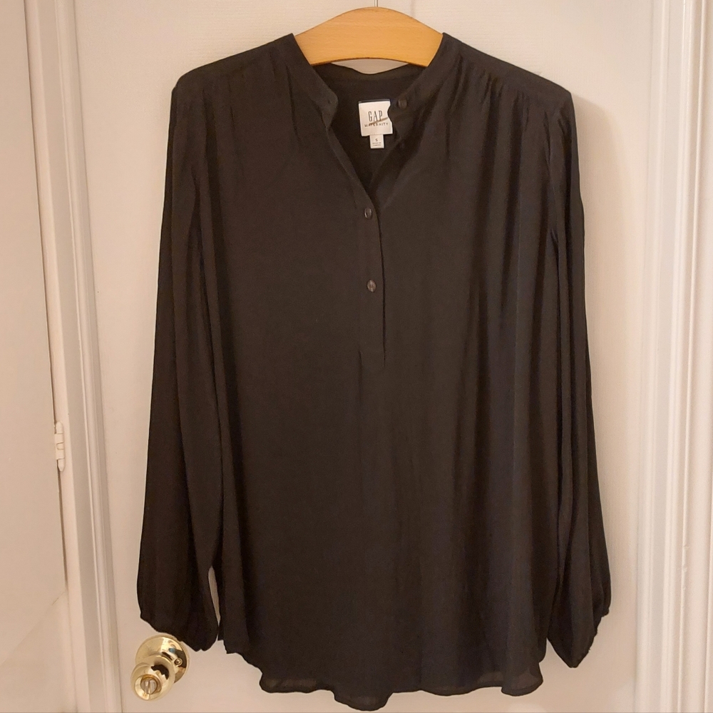 GAP Maternity Long Sleeve Blouse